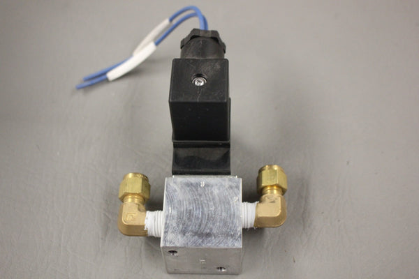 ARO SOLENOID AIR CONTROL VALVE CAT66P-024-L F2133 (SHORT CORD)