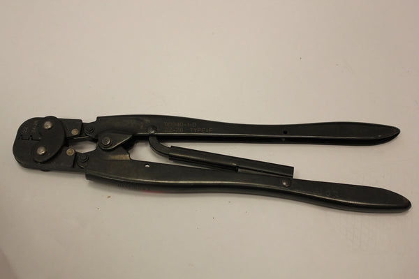 Amp 90340-1-D  Hand Crimping Tool Crimper 