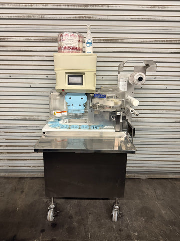 Suzumo SGP-SNB-ET Compact Sushi Forming & Wrapping Machine Robot 100V