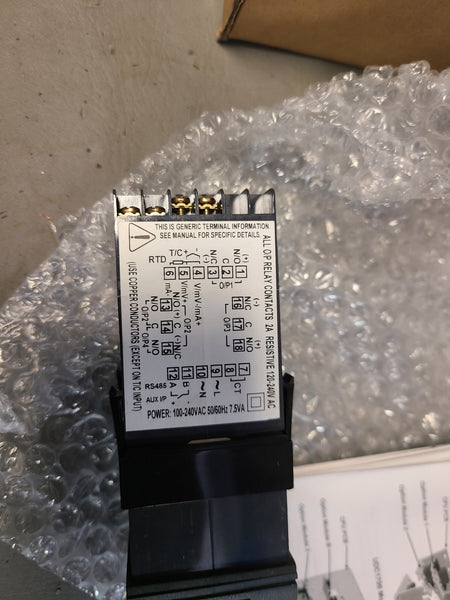 NEW HONEYWELL MICRO-PRO TEMPERATURE CONTROLLER UDC1200  DC120 210001000 