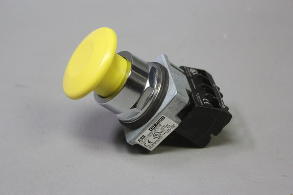 NEW SIEMENS A3PB41-600Y-10 OIL TIGHT MUSHROOM PUSH BUTTON YELLOW
