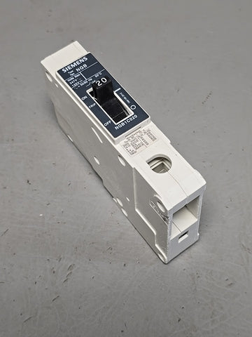 UNUSED SIEMENS 20A CIRCUIT BREAKER NGB1C020