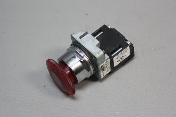 NEW SIEMENS ILLUMINATED PUSH BUTTON SWITCH RED MUSHROOM LED 52PR8DRXB