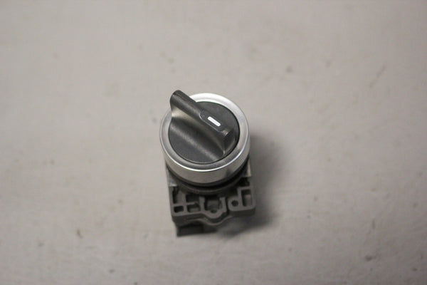 SCHNEIDER SELECTOR SWITCH WITH CONTACT BLOCK ZA2EE101