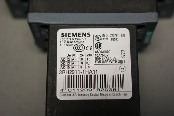 SIEMENS POWER CONTACTOR 3RT2025-1BB44 W/AUXILIARY SWITCH 3RH2911-1HA11 SEE BELOW