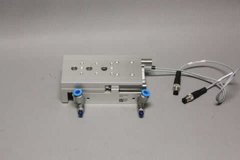 UNUSED FESTO COMPACT AIR CYLINDER  DGST-12-50-*