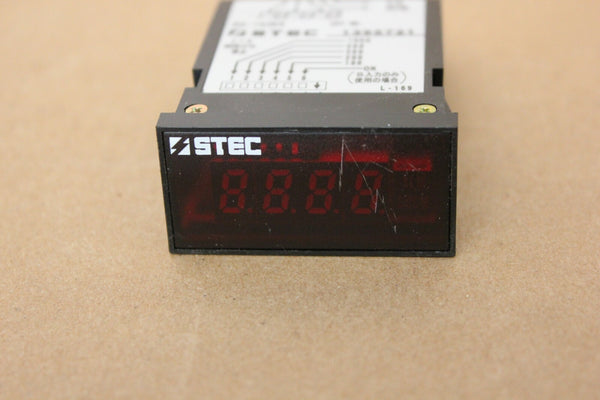 STEC Digital Mass Flow Controller Readout Panel Meter DU-102KS 