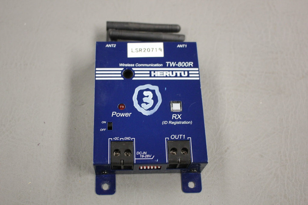 HERUTU RELAY TYPE WIRELESS RECEIVER TW-800R