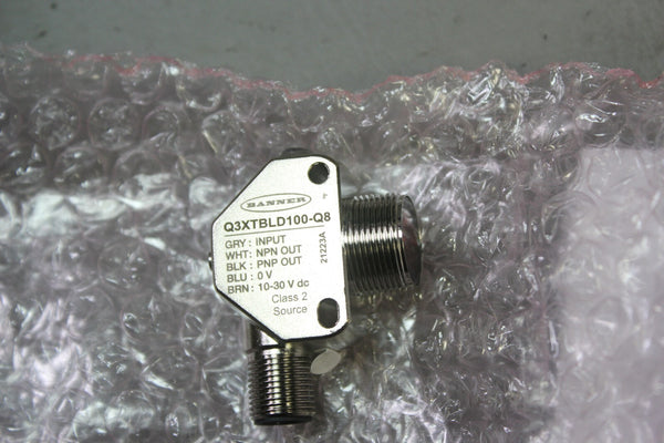 NEW BANNER LASER CONTRAST SENSOR Q3XTBLD100-Q8