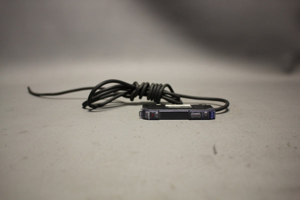KEYENCE FIBER OPTIC SENSOR 12-24V 5746942