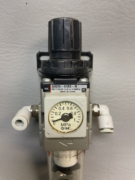 SMC FILTER PRESSURE REDUCING VALVE AW20-01BE-R