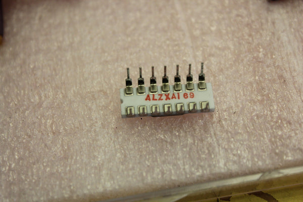  RCA CA3045 White Ceramic IC Circuit Square Top