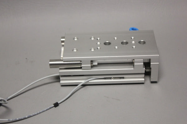 UNUSED FESTO COMPACT AIR CYLINDER  DGST-12-50-*