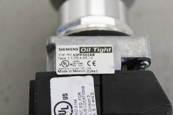 SIEMENS ILLUMINATED MUSHROOM HEAD PUSH-BUTTON 52PP2D2AB