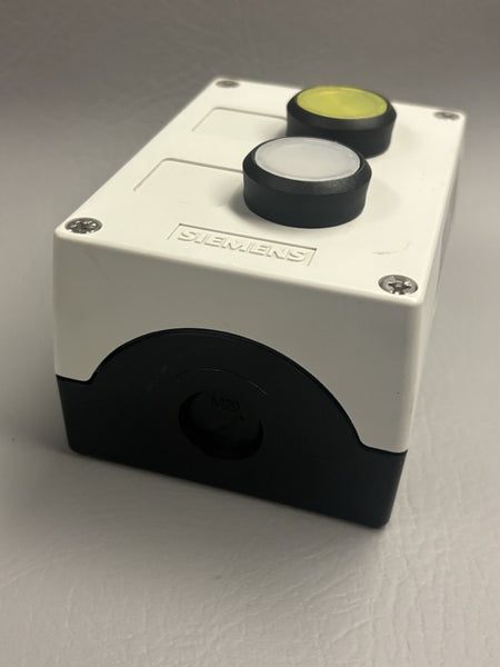 SIEMENS 3SU1802-0AZ20 PUSHBUTTON ENCLOSURE & INDICATOR LIGHT