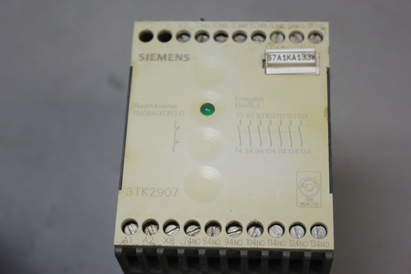 SIEMENS CONTACTOR EXPANSION MODULE  P/N: 3TK2907-0BB4