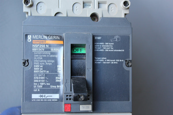 SCHNEIDER/MERLIN GERIN CIRCUIT BREAKER WITH TRIP UNIT NSF250 N