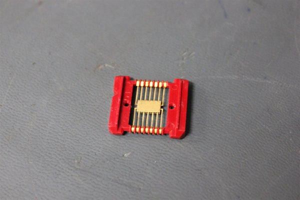 VINTAGE 69 NOS RARE TEXAS INSTRUMENTS GOLD FLAT PACK IC PROCESSOR CHIP SN7450F