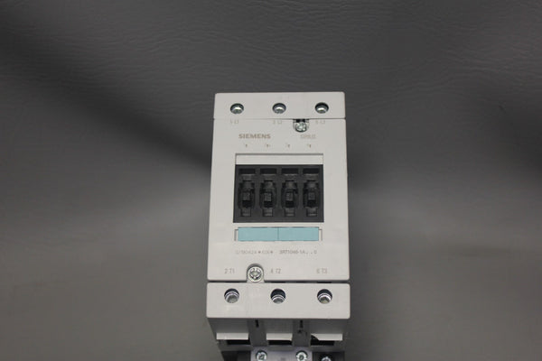 SIEMENS POWER CONTACTOR 110/120V COIL  3RT1046-1AK60