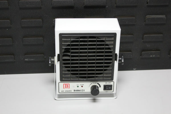 Botron Bench Top Air Ionizer B486121 Ionizing Air Blower