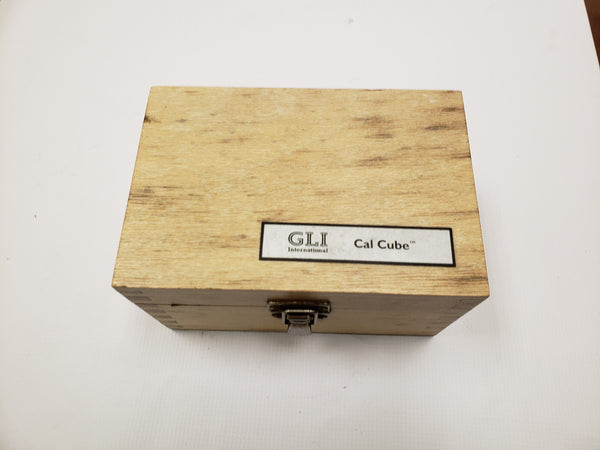Gli International Cal Cube 8220-1300