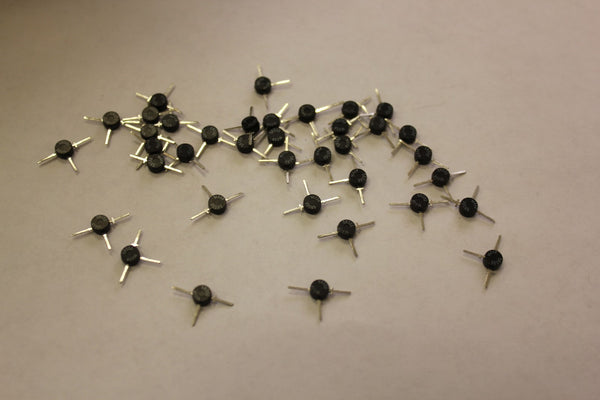 37  Motorola ON ON586 Power Transistors 