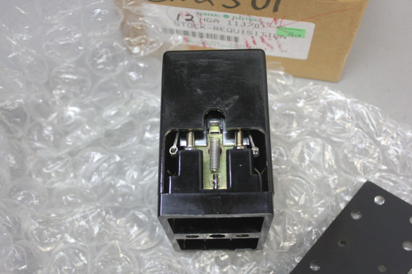 NEW GE AUXILIARY RELAY 12HGA11J70