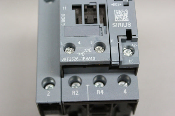 SIEMENS 3RT2526-1BW40 POWER CONTACTOR