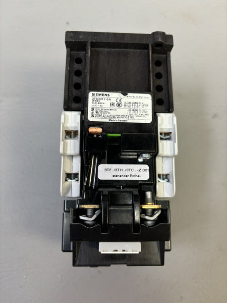 Siemens 3TC4417-0A Contactor 2 Pole rated to 600VDC 32A