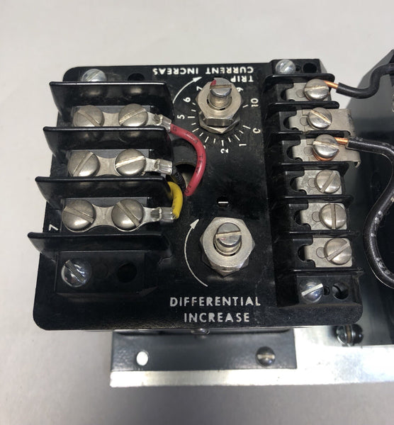 Cutler Hammer D60LA0 Adjustable Current Relay D60LT D60LT3 Ser A2 
