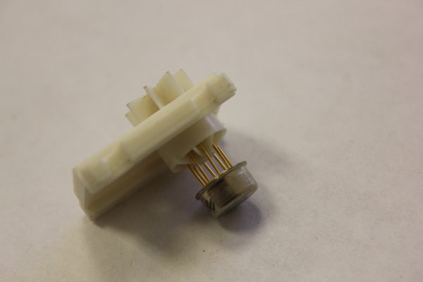  National LM101H Gold Lead Op Amp Amplifier Metal Can W/ Carrier LM101