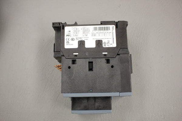 SIEMENS SIRIUS 3RT2037-1AK60 CONTACTOR UNIT