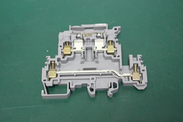 LOT OF 50 NEW ENTRELEC 0115 647 TERMINAL BLOCKS