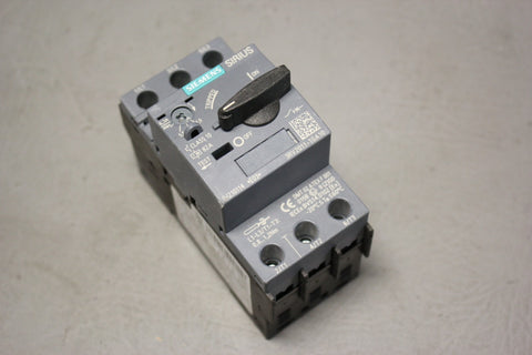 UNUSED SIEMENS SIRIUS 3RV2011-1GA10 CIRCUIT BREAKER