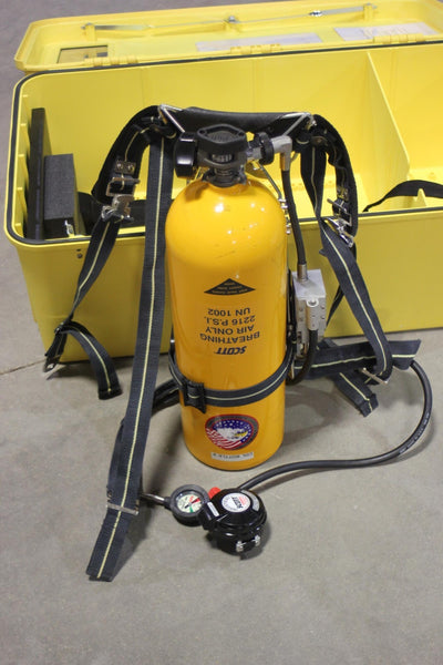 SCOTT INDUSTRIAL SCBA SYSTEM IN CASE