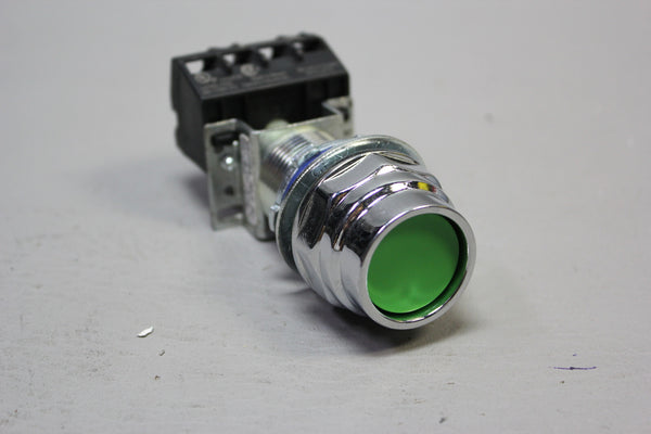 SIEMENS 51PA8ASK PILOT PUSH BUTTON GREEN LED OIL TIGHT