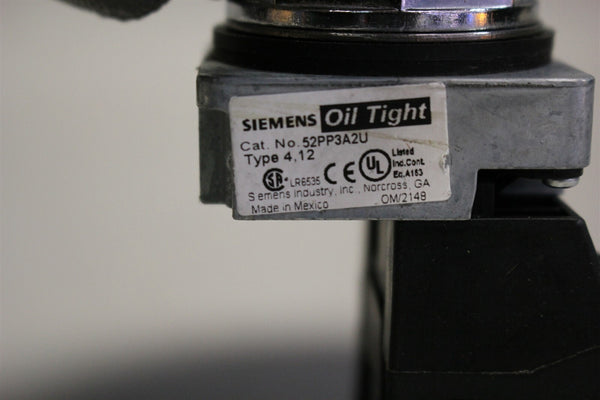 SIEMENS OIL TIGHT RED EMERGENCY PUSH BUTTON 52PP3A2U W/52BAU