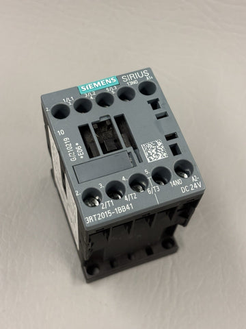UNUSED SIEMENS POWER CONTACTOR 3RT2015-1BB41