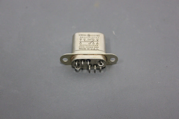  GE MIL SPEC RELAY 552ohm 3SAE5131K1 (S18-T-28A)