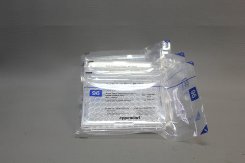 4- SEALED Eppendorf Cell Culture Plate 96 Well 0030730119