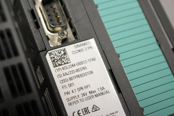 SIEMENS SINAMICS POWER MODULE WITH CONTROL UNIT AND KEYPAD 6SL3210-1PB21-8UL0