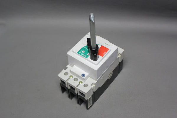 EATON 60A INDUSTRIAL CIRCUIT BREAKER W/SWITCH   EGE3060FFG ACCESSORY 140714-T