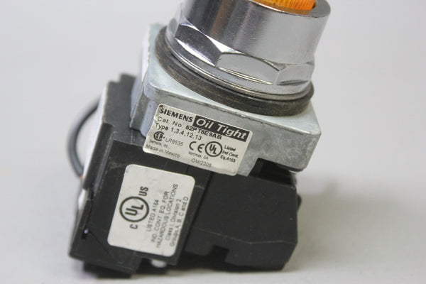 NEW SIEMENS 52PT6E9AB OIL TIGHT ILLUMINATED PUSHBUTTON LAMP LED AMBER