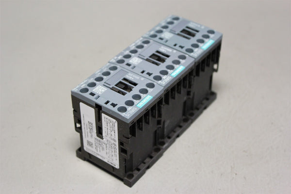 3PCS Unused SIEMENS POWER CONTACTOR 3RH2122-1BB40, 3RT2015-1BB42 3RT2017-1AK61