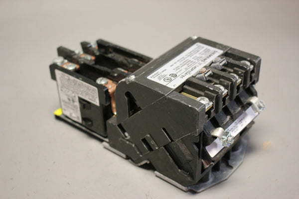 UNUSED SIEMENS 14DP32AF81 NEMA 0 STARTER