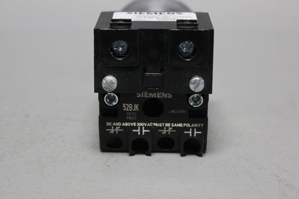 SIEMENS GREEN ILLUMINATED MUSHROOM HEAD PUSH PULL BUTTON 52PP2L3 W/52BJK