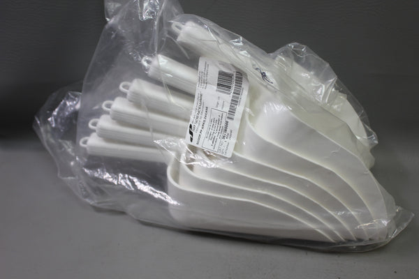 6- BELART SCOOP 367580000 LARGE 2L 1/2 GAL.