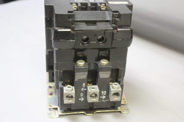 SQUARE D 100A LIGHTING CONTACTOR  8903S002