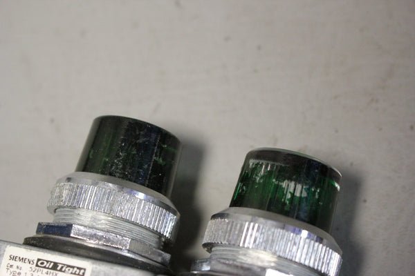 USED  LOT OF 2 SIEMENS PILOT LIGHTS 52PL4HX