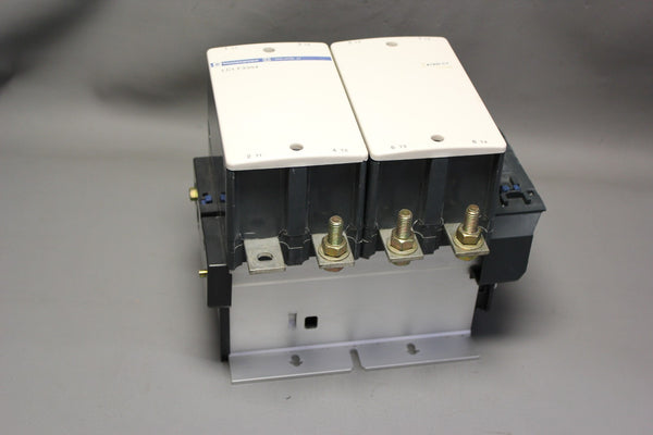 TELEMECANIQUE CONTACTOR  LC1F3304